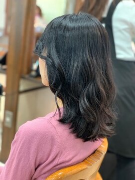 クアトロ グランシュ 川崎店(QUATRO × GranCieux) 【QUATRO川崎】ミディアム　コテ巻き仕上げ　谷口星利奈