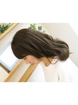 【江曽島/アピタ前】安心価格で気軽に通える♪定期メンテナンスに嬉しい"根元染めメニュー"もご用意◎