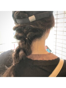 ボスコ 下北沢店(bosco) boscoあべ くるりんぱ三つ編み