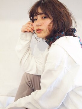 モク 大阪梅田店(MOK) ニュアンスカールミディ