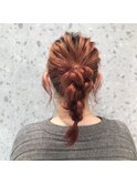 簡単ポニーヘアアレンジ