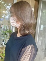 ブランチ(branch)&nbsp;【branch鬼塚】くびれレイヤーと大人っぽ透明感ベージュ