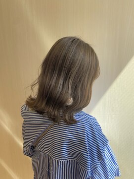 オプティマヘアー(Optima Hair) 圧倒的透明感♪オリーブベージュ☆