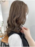 まろやかベージュ イルミナカラー レイヤーカット