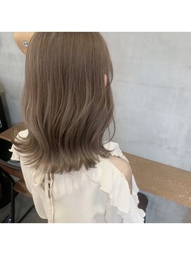 リリ(Riri) ミルクティーベージュ