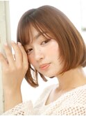 前下がりストレートボブ