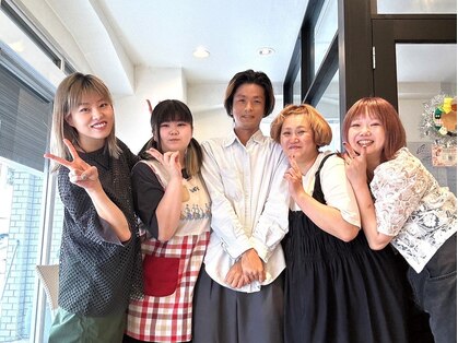ブラット(Brat)の写真