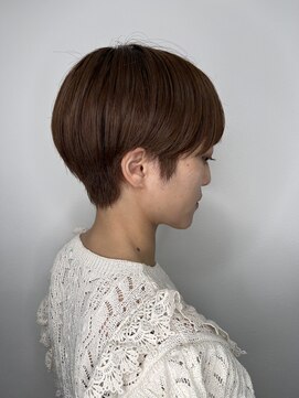 ウィローズ(WILLOW'S) 大人可愛い20代30代40代黒髪前下がりショートボブ丸みショート◎