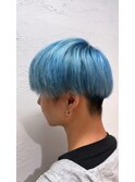 ペールブルー派手髪メンズブリーチブルーシルバー水色所沢