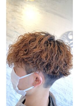 ノア 小山(Noah) ツイストパーマ/ツイストスパイラル/波巻きパーマ/メンズサロン