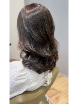 ブッシュ 水広店(BUSH) オリーブグレージュ