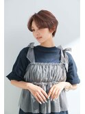 大人ショート×ピンクベージュ
