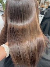 ルスリー 横浜店(Lsurii) 暗めカラー/デザインカラー/髪質改善縮毛矯正/白髪染め/横浜駅