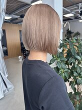 デザインカラー、透明感カラーなど、カラーのエキスパートの資格を取得しているスタッフも在籍!!◎