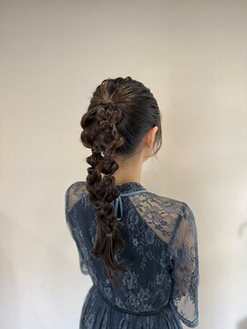 ヘアーアートミュージアム(Hair Art Museum) ツイン編み下ろし/ヘアセット