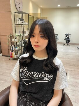 ヘアメイク シュシュ(Hair make chou chou) レイヤーカット　韓国レイヤー　顔まわりカット　前髪