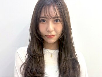 ケーツー エム 京都ラクエ(k-two emu)の写真/業界屈指の似合わせ♪絶妙な顔周り&前髪カットのバランスで小顔に[レイヤーカット/髪質改善トリートメント]