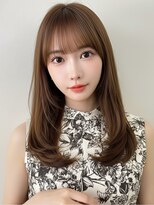 アフロート トウキョウ(AFLOAT TOKYO) 大人可愛い小顔前髪顔周りカットサイドバングレイヤーストレート