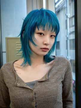 ギークス(GEEKS) 【GEEKS渋谷】ターコイズブルー/ウルフ/ハッシュカット/前髪あり