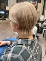 コラソン(corazon)&nbsp;大人気ベージュカラー＋ショートウルフ