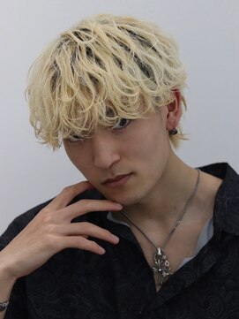 トゥルークリエイション 池袋(True Creation) ハイトーン無造作マッシュ