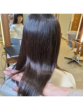 アパルトメント ジェシカ(l'appartement de Jessica) 艶々アディクシーカラー！