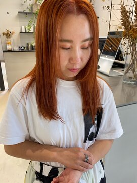 シアター(CIARTOR) オレンジカラー