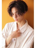 カライングドゥ(ing deux)&nbsp;スーツ短髪ツーブロック束感モテる黒髪シークレットパーマ流行