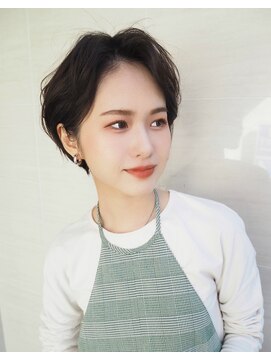 オーロ(ORO) 大人っぽセンターパートショート