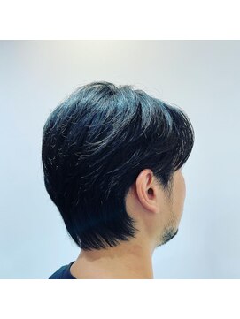 理容室 アニ(ani) 大人ショートグラデーションスタイル