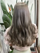 アン(Hair make un)&nbsp;【ダブルカラー】シルバーベージュ♪