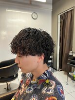 アイズ 海老名(AIZU)&nbsp;波巻きツイストスパイラルパーマ　刈り上げないマッシュ