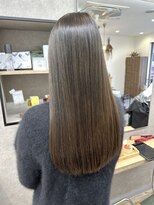 リベストバイジェービー 稲毛(li best. byjb)&nbsp;デザインカラー/レイヤーカット/ウェットヘア/オリーブベージュ