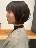 小顔シフォンベージュ美髪ショート