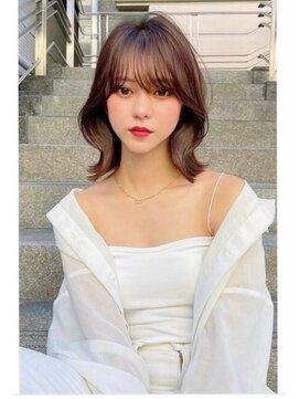 ハローバイシー 仙台(Hello by Sea) 韓国風レイヤーボブ/切りっぱなしボブ/くびれヘア小顔前髪[仙台]