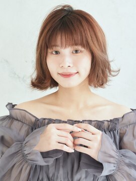 ビィシャイン 社店 重軽質感のボブ