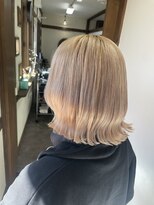 ガルボ ヘアー(garbo hair)&nbsp;ハイトーン ブリーチ2回 ボブ 10代 20代