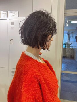 ツナグ(tsunagu) ボブ、黒髪ボブ、レイヤーボブ