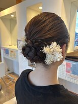 アンジュール まとめ髪