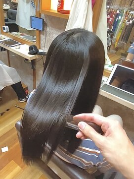 ゴリラビスケッツ(GORILLA BISCUITS) 美髪矯正/縮毛矯正/髪質改善/髪質改善トリートメント