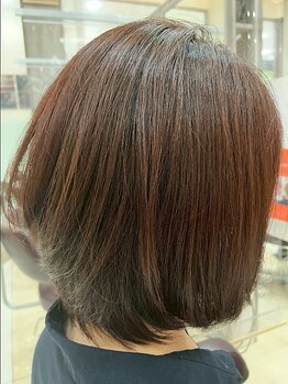 ベルシア(belxia)の写真/幅広い提案力と高い技術力でグレイカラーもお洒落に染まる◎暗くなりすぎない仕上がりで理想の自分に。