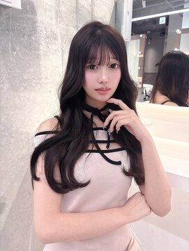 ロール 博多(Role) ベージュカラー/透明感カラー/レイヤーカット/韓国ヘア/顔周り