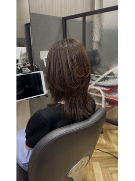 ヘアーナチュレ ラ フルール(HAIR NATURE La Fleur) ☆ウルフカット☆