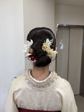 ゼストララ(ZEST Lara) リボンヘア