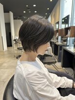 クリック 辰巳店(CLiC) 丸みショートボブ×ハイライト