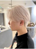 毛流れセンターパート×ホワイトカラー♪