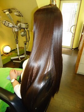 エムスリーディーミュゼステージ(M3D) ピコカラー&トリートメント&カット