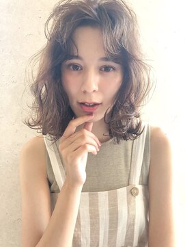 アメリ 新宿(Ameri) Ameri こなれウェーブミディ【新宿】