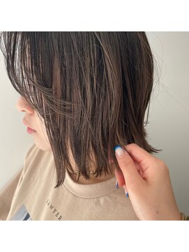 サローネ サンク(SALONE CINQ) ハイライトカラー