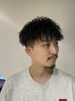 ドルクス 日本橋(Dorcus)&nbsp;細かめツイストスパイラル前下がりマッシュ